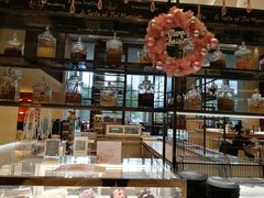 面包甜点陈列柜-新发展亚太JW万豪酒店·福苑咖啡厅