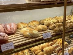 -提亚烘焙·手作面包·生日蛋糕(七星店)