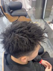 -藤野造型烫染·漂发