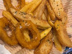 -安德烈俄式西餐厅(中央大街店)