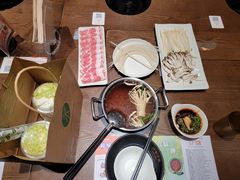 -呷哺呷哺(松江开元店)