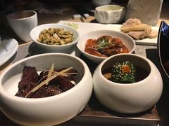 -穹六人间 people 6(岳阳路店)