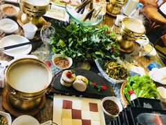 -慢丽江·云南野生菌土鸡锅(西山店)
