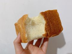 -沁屋面包店(人民东路店)