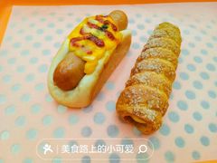 -BreadTalk面包新语·烘焙蛋糕(益田假日店)