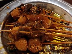 冷锅串串荤-小街天府