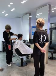 -DX HAIR SALON·发现未知美发沙龙
