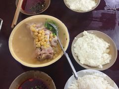 蹄花汤-梯坎豆花