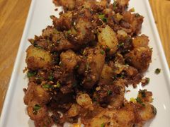 渣渣土豆-三猫黑鱼花(南大店)