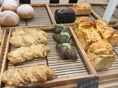 -焙丽拾光(麦凯乐直营店)