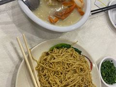 蟹油捞面-三辣馆