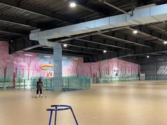 -极限PLAY运动娱乐新世界·团建派对潮玩休闲馆·室内蹦极高空游乐园
