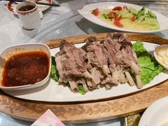 豪情手抓肉（半斤）-东方亚克西餐厅(西康路店)