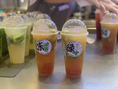 -喜茶(上海正大广场店)