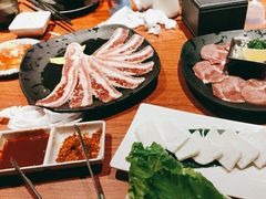 -山之屋炭火烧肉·生啤畅饮(大朗万科中央公园店)