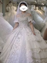 -LOVINA洛维娜婚纱礼服