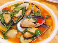 -J Daeng Seafood