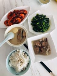 -玥奢国际母婴护理中心(滨江宝龙店)