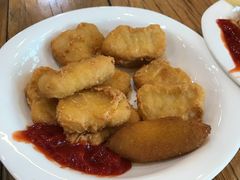 -汽车博物馆主题餐厅