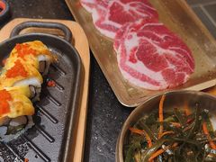-韩烧牛中牛·甄选黑牛烤肉(黑金店)
