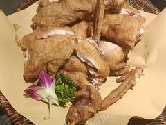 -前海沿·青岛菜(大拇指广场石老人店)