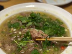 -自贡盐帮菜·玩辣餐厅(樱花园西街店)