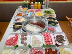 -嘎琉鲜切牛肉自助火锅