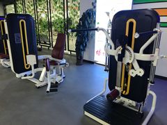 器械区-兰州新区健力堡游泳健身中心