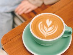 -Line 咖啡(石厦花园店)