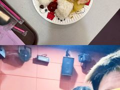 -史努比缤纷世界