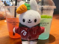 -StayReal Cafe(长宁来福士广场东八区店)