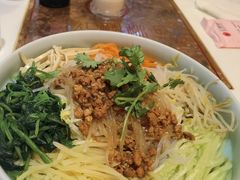 -红樱桃·欢乐餐厅(太原里店)