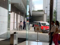 -东荟城名店仓