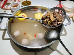 -八合里牛肉火锅(上海世茂广场店)