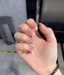 -瞧·享轻奢美甲美睫