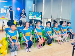 -蓝话筒·少儿成人演讲口才·主持朗诵·戏剧表演(大华第一坊店)