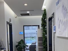 -美酷口腔牙齿矫正(江桥万达店)