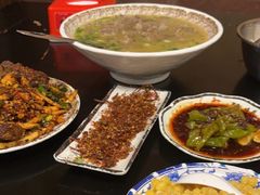 -醉八仙热酒馆(渝中店)