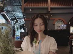 -爵士花园音乐酒吧餐厅
