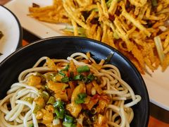 -莲餐厅·湖北菜·潜江小龙虾店(愚园路店)