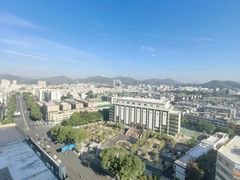 -汕尾巴黎半岛酒店