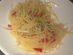 -江渔儿酸菜鱼(映月湖环宇城店)