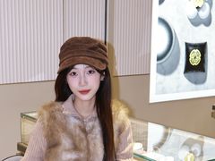 -王府井百货熙地港店