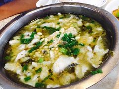 -金良酸菜鱼(宁海路总店)