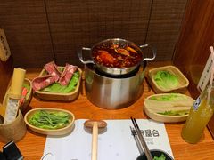 -独食火锅·半米屋台(直营总店)