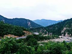 景点-宝天曼峡谷漂流