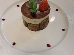 -Erman岩烧牛排(虹桥南丰城店)
