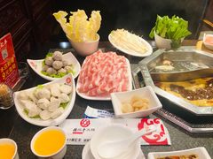 -鼎汇丰重庆老火锅(鞍顺园店)