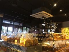 面包甜点陈列柜-匠造烘焙(联洋店)
