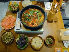 -黔有有贵州酸汤夺夺粉火锅(五味十字店)